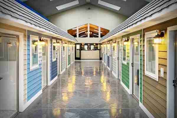 Virtual tour preview of Karnik On Black